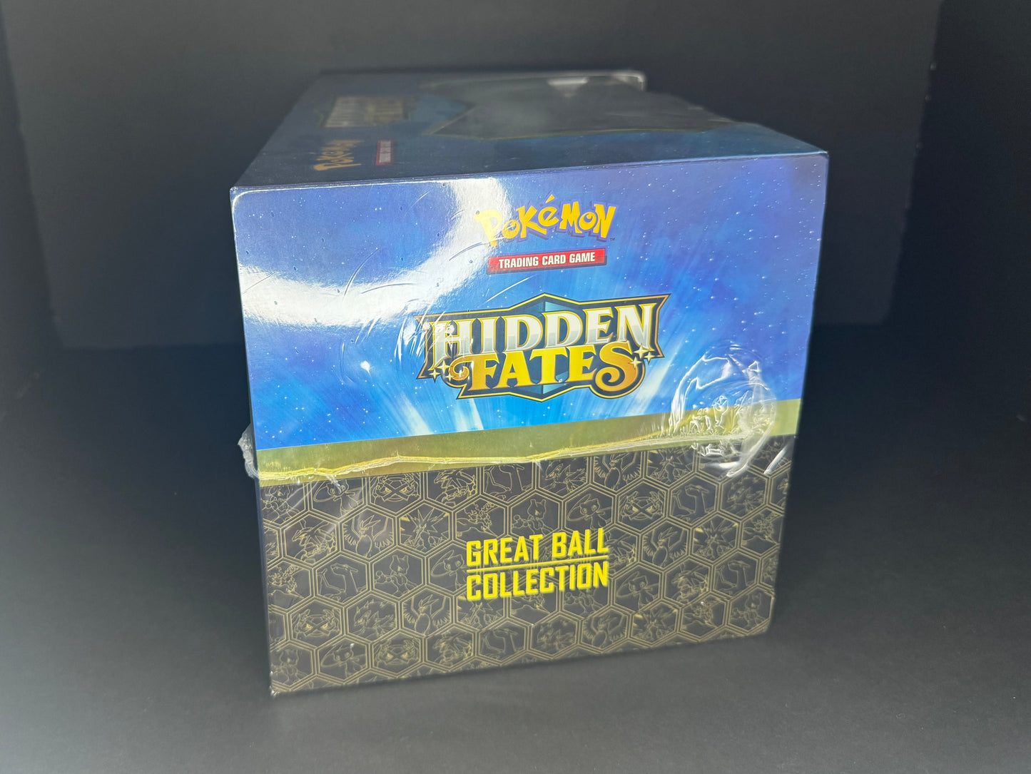 Pokemon Hidden Fates Great Ball Collection